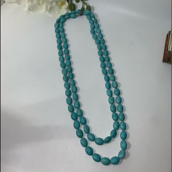Faux Turquoise Necklace   - Picture 5 of 5